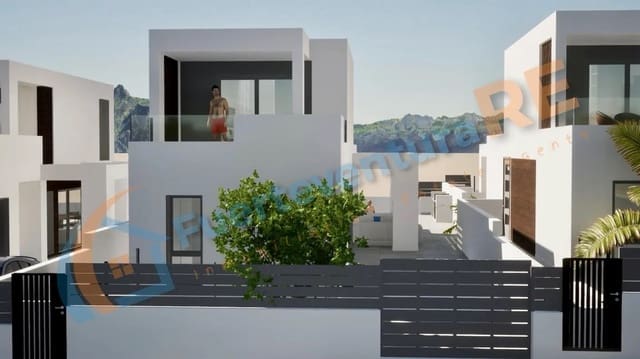 3 camera da letto Villa in vendita in Corralejo, La Oliva con piscina garage - 520.000 € (Rif: 9388654)