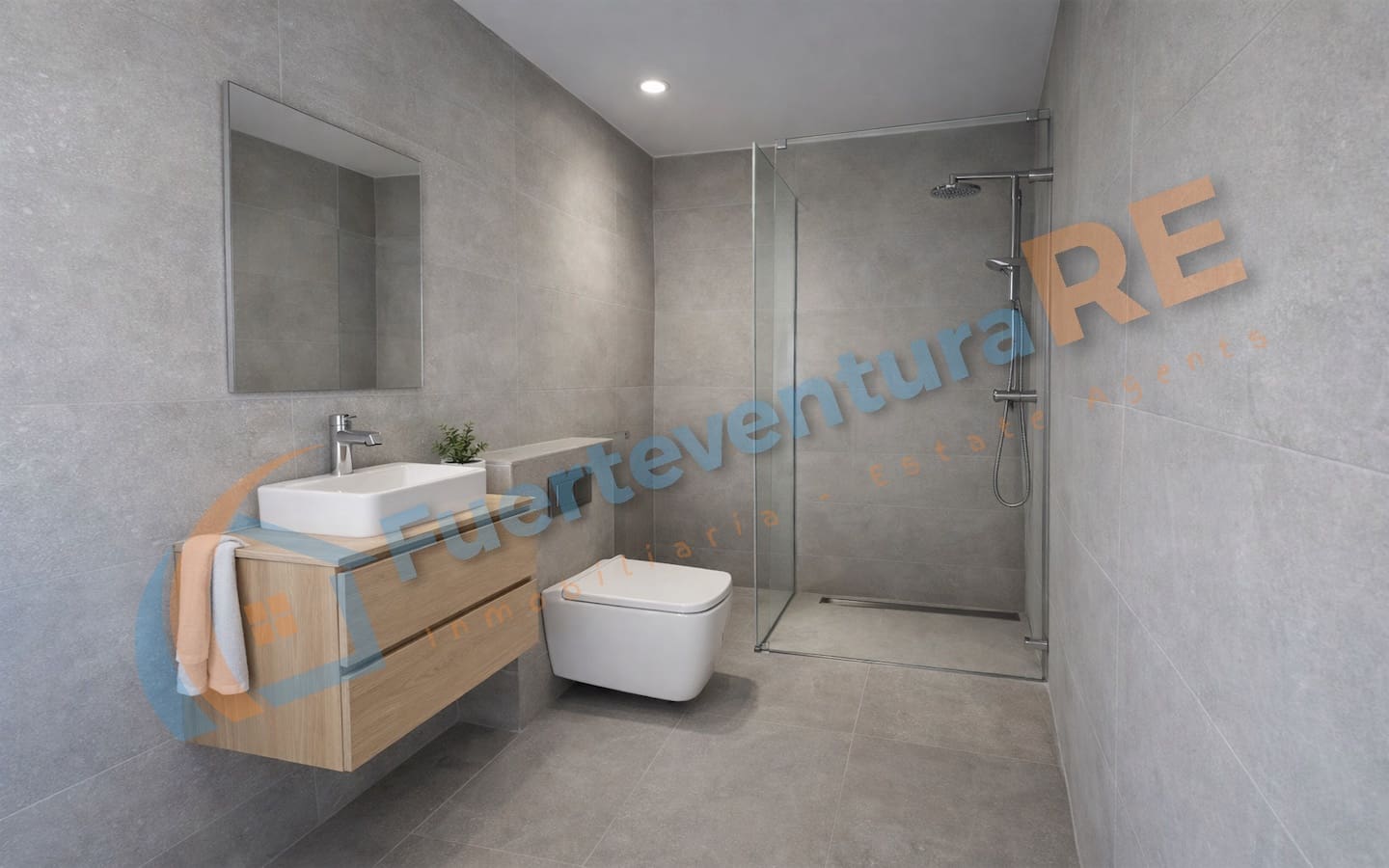 3 bedroom Villa for sale in Corralejo with pool garage - € 520,000 (Ref: 9388654)