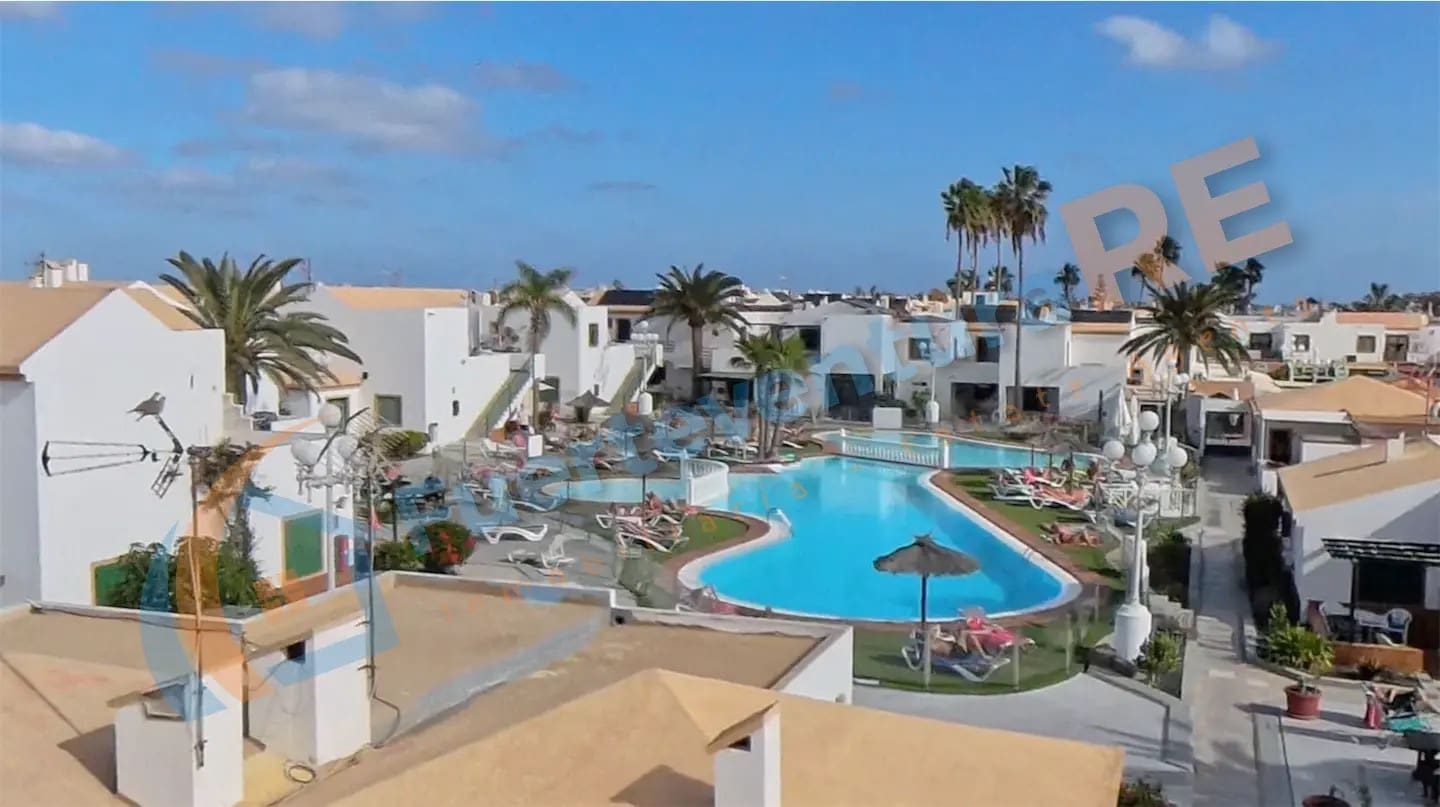 Apartamento de 1 habitación en Caleta de Fuste en venta con piscina - 178.000 € (Ref: 9441630)