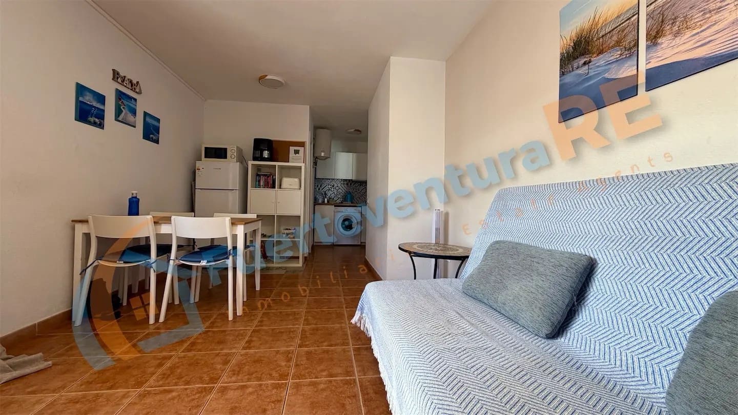 Apartamento de 1 habitación en Caleta de Fuste en venta con piscina - 178.000 € (Ref: 9441630)