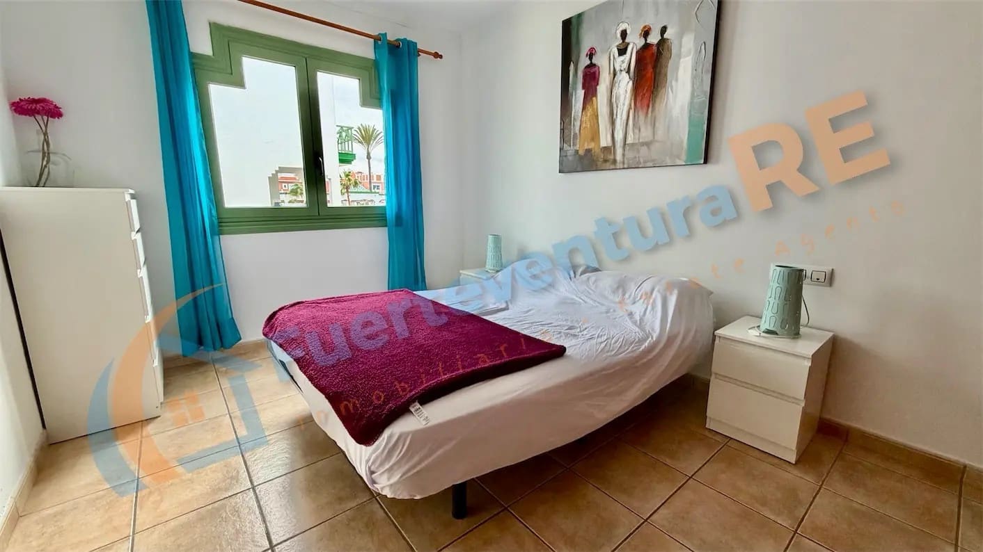 2 Zimmer Apartment zu verkaufen in Caleta de Fuste mit Pool - 200.000 € (Ref: 9452555)