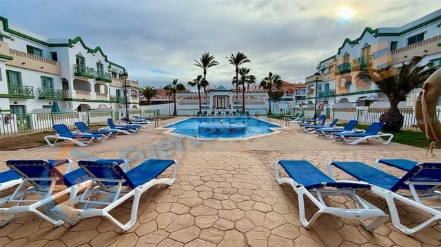 2 slaapkamer Appartement te koop in Caleta de Fuste, Antigua met zwembad - € 200.000 (Ref: 9452555)