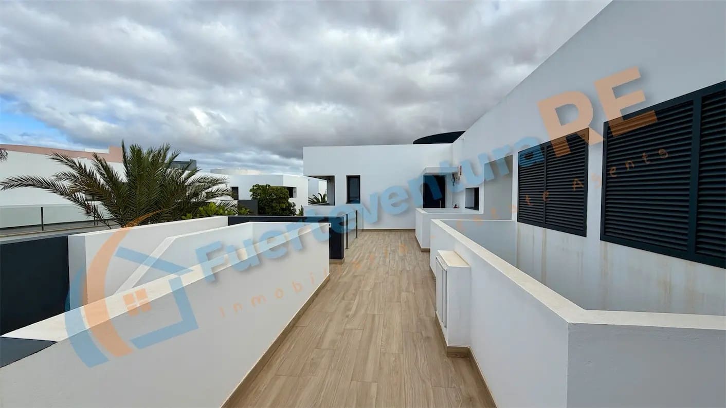 Ático de 1 habitación en Villaverde en venta con piscina - 285.000 € (Ref: 9471110)