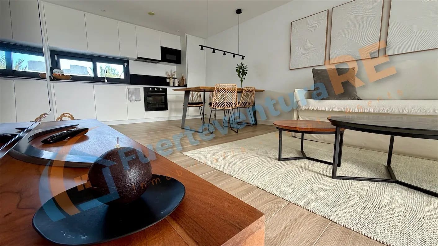 Ático de 1 habitación en Villaverde en venta con piscina - 285.000 € (Ref: 9471110)