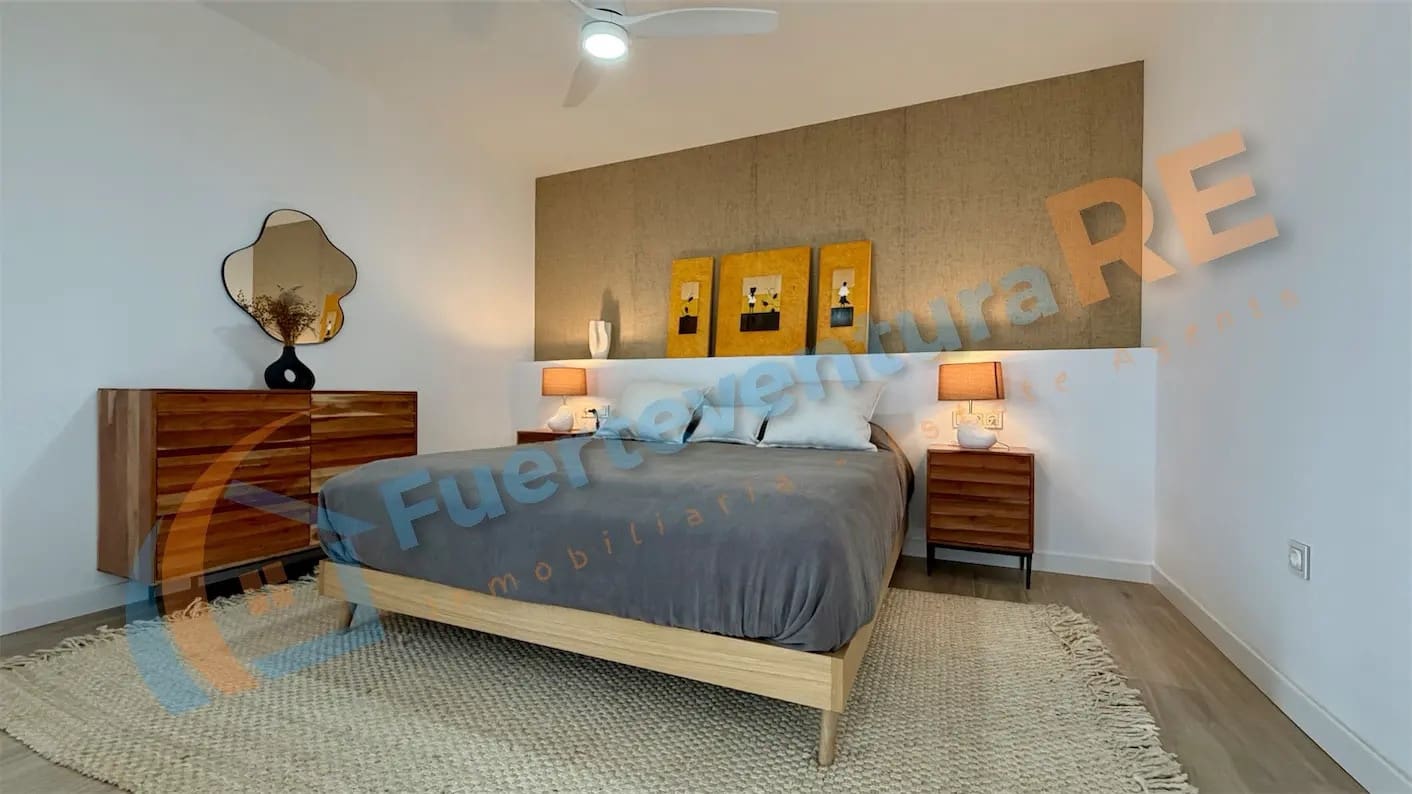 Ático de 1 habitación en Villaverde en venta con piscina - 285.000 € (Ref: 9471110)