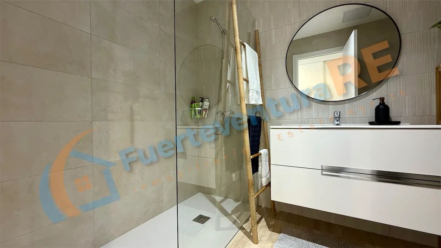 Ático de 1 habitación en Villaverde en venta con piscina - 285.000 € (Ref: 9471110)