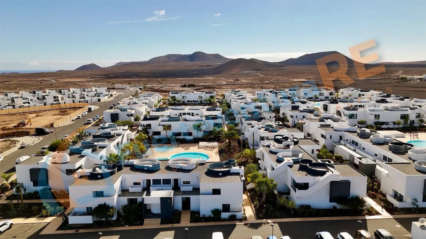 Ático de 1 habitación en Villaverde en venta con piscina - 285.000 € (Ref: 9471110)