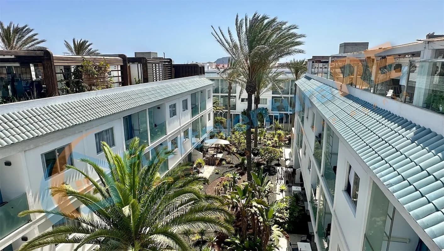 1 bedroom Apartment for sale in Corralejo with pool - € 178,000 (Ref: 9483354)