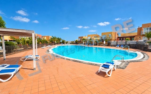 2 Zimmer Apartment zu verkaufen in Corralejo, La Oliva mit Pool Garage - 248.000 € (Ref: 9509441)