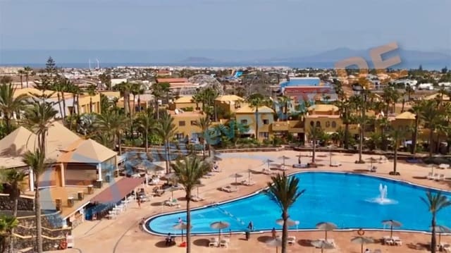 1 chambre Appartement à vendre à Corralejo, La Oliva avec piscine - 175 000 € (Ref: 9585309)