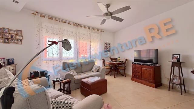 2 sovrum Bungalow till salu i Corralejo, La Oliva med pool - 298 000 € (Ref: 9610758)