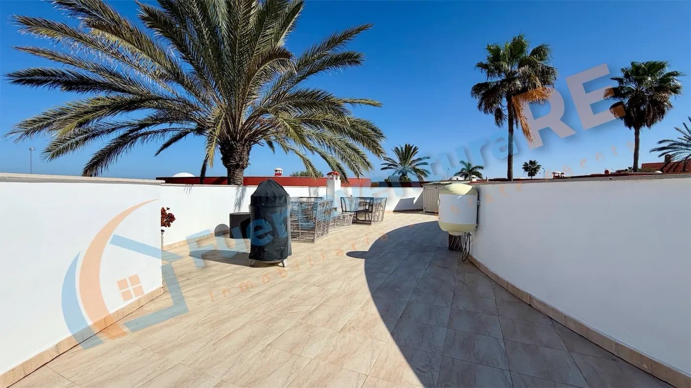 2 sovrum Bungalow till salu i Corralejo med pool - 298 000 € (Ref: 9610758)
