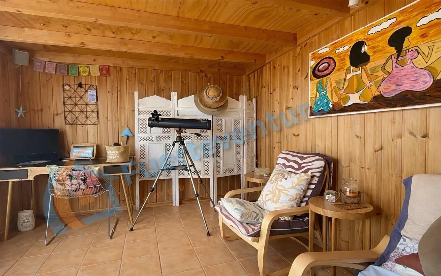 2 bedroom Penthouse for sale in Corralejo with pool garage - € 297,000 (Ref: 9729506)