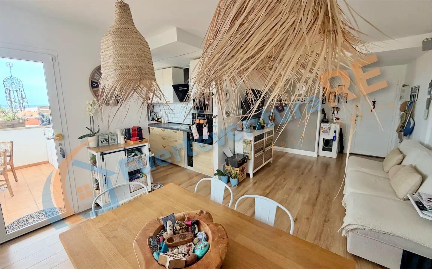 2 bedroom Penthouse for sale in Corralejo with pool garage - € 297,000 (Ref: 9729506)