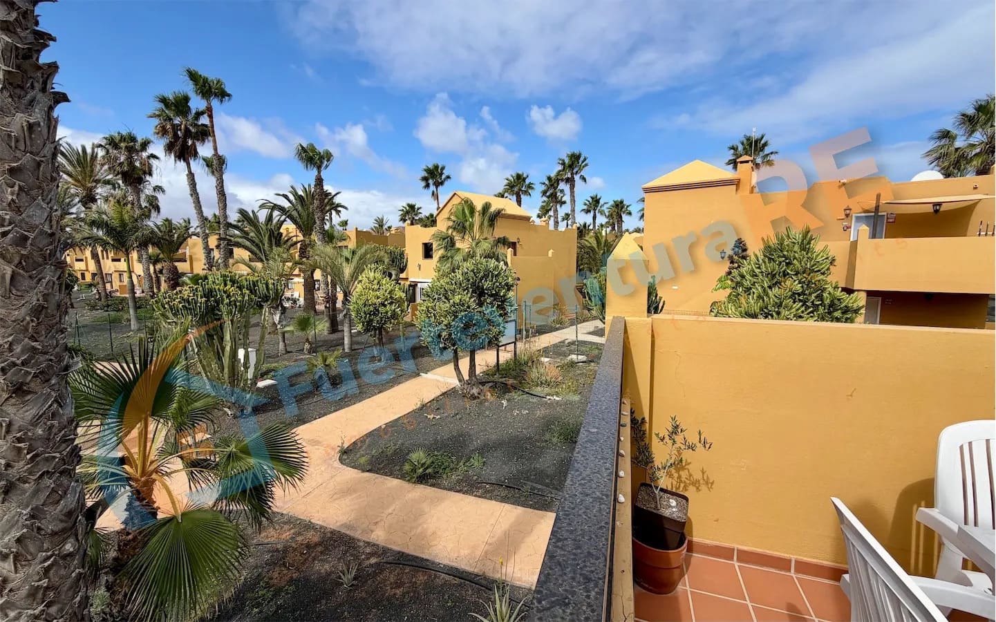1 sypialnia Apartament na sprzedaż w Corralejo z garażem - 165 000 € (Ref: 9758591)