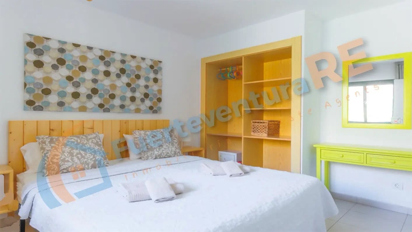 1 makuuhuone Huoneisto myytävänä paikassa Corralejo mukana uima-altaan - 198 000 € (Ref: 9772770)