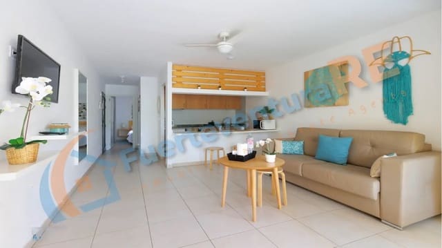 1 bedroom Apartment for sale in Corralejo, La Oliva with pool - € 198,000 (Ref: 9772770)