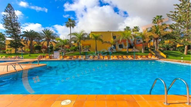 1 bedroom Apartment for sale in Corralejo, La Oliva with pool - € 198,000 (Ref: 9772770)