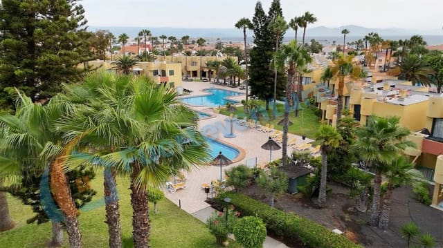 1 bedroom Apartment for sale in Corralejo, La Oliva with pool - € 198,000 (Ref: 9772770)