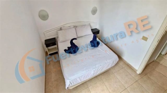 1 Zimmer Apartment zu verkaufen in Corralejo, La Oliva mit Pool Garage - 159.000 € (Ref: 9795720)