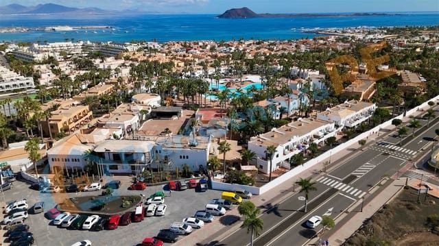 1 Zimmer Apartment zu verkaufen in Corralejo, La Oliva mit Pool Garage - 159.000 € (Ref: 9795720)
