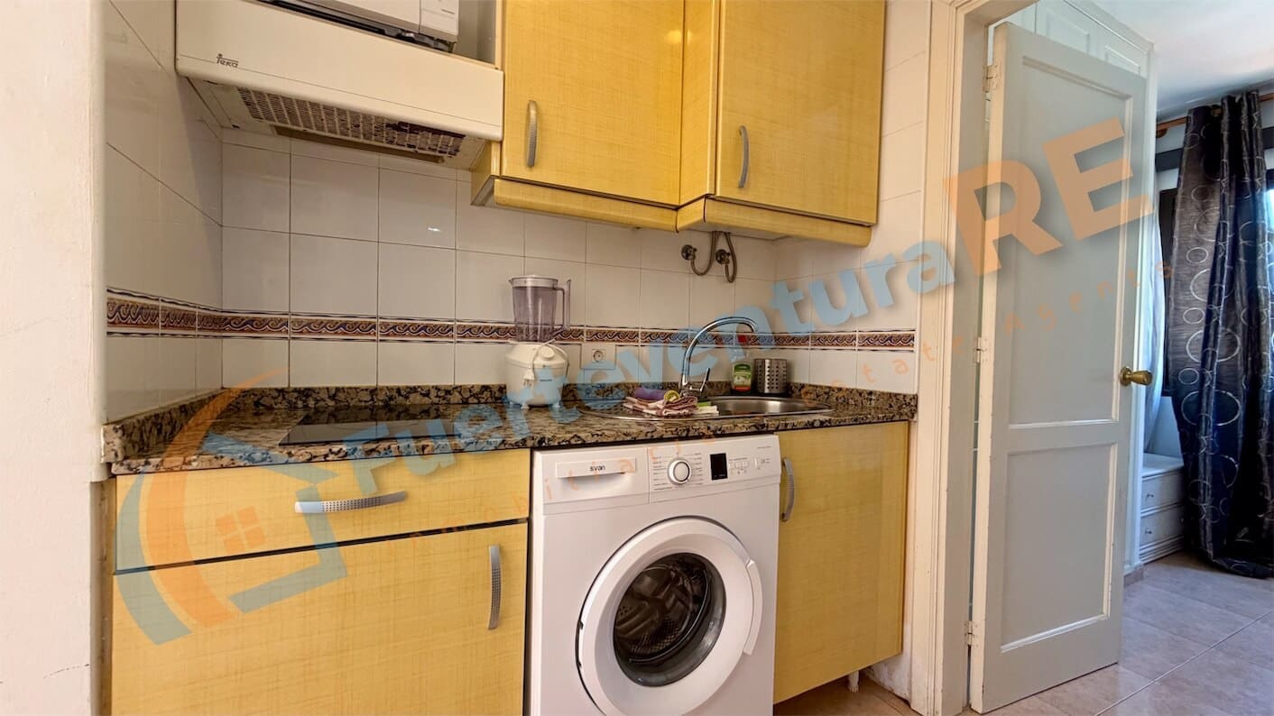 1 Zimmer Apartment zu verkaufen in Corralejo mit Pool Garage - 159.000 € (Ref: 9795720)