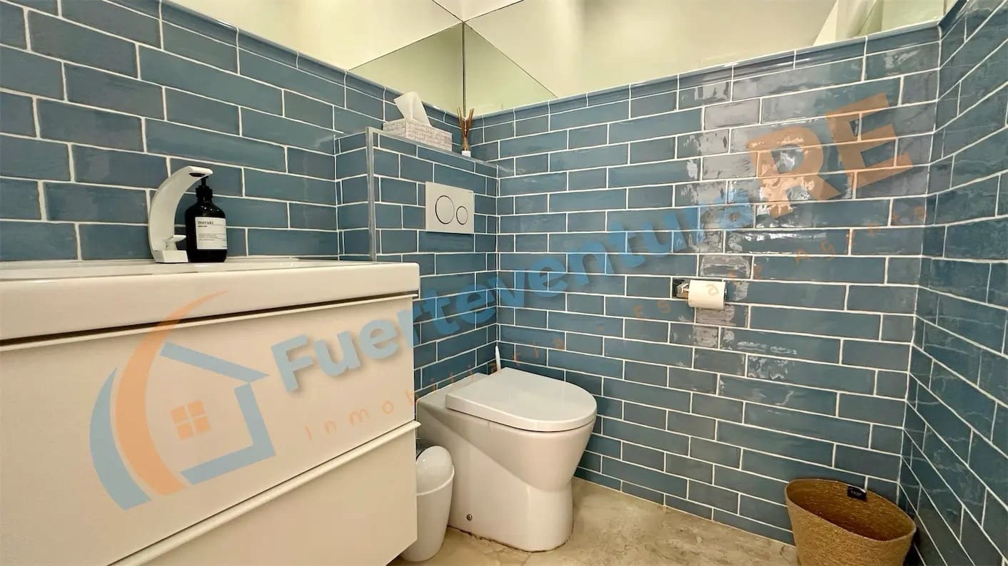 3 chambre Villa/Maison à vendre à Corralejo avec piscine garage - 598 000 € (Ref: 9917710)
