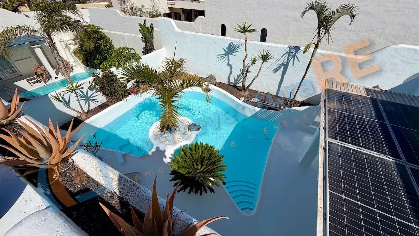 3 chambre Villa/Maison à vendre à Corralejo avec piscine garage - 598 000 € (Ref: 9917710)