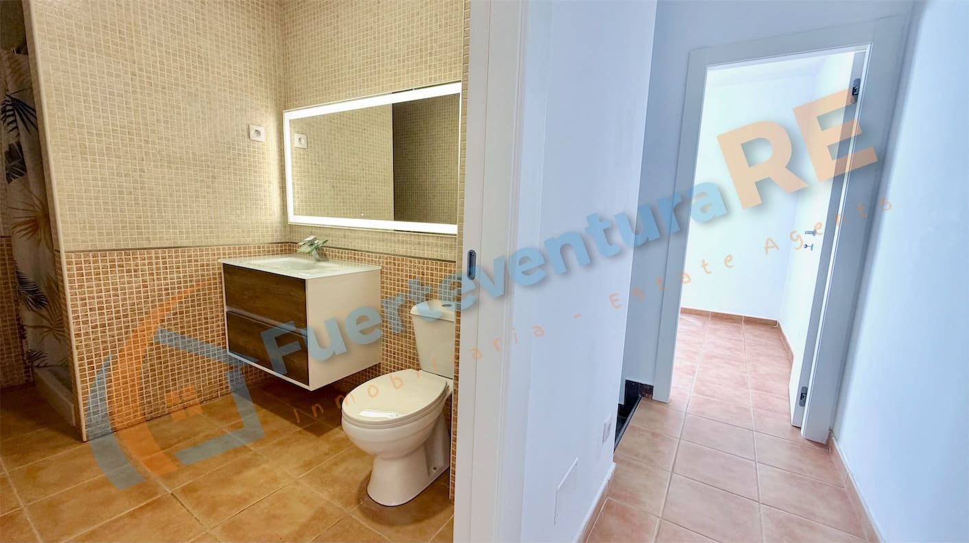3 sovrum Hus till salu i La Oliva med garage - 249 000 € (Ref: 9947349)