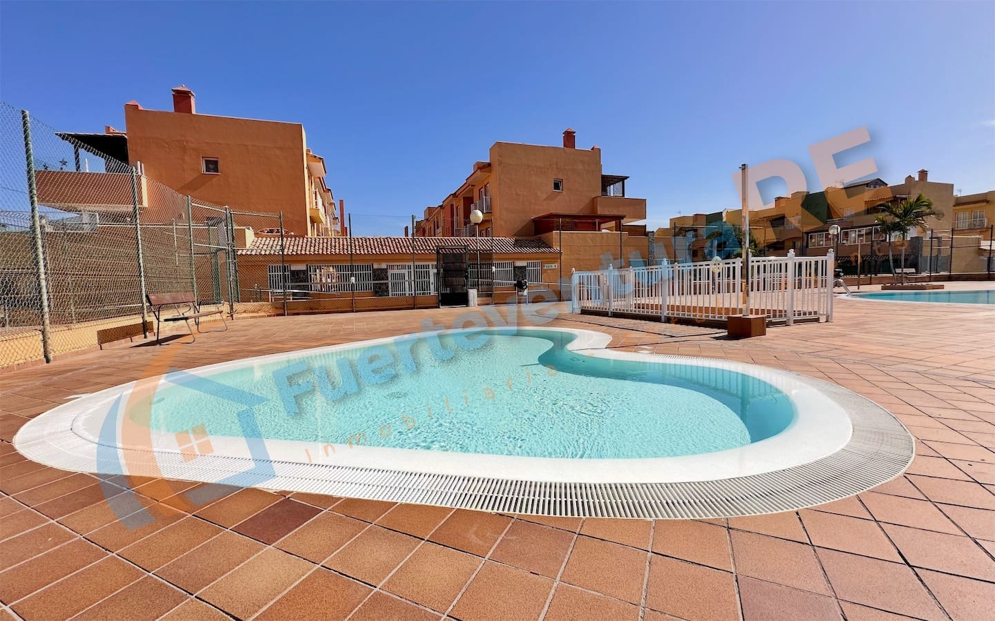 2 soveværelse Penthouse til salg i Corralejo med swimmingpool garage - € 255.000 (Ref: 9957567)