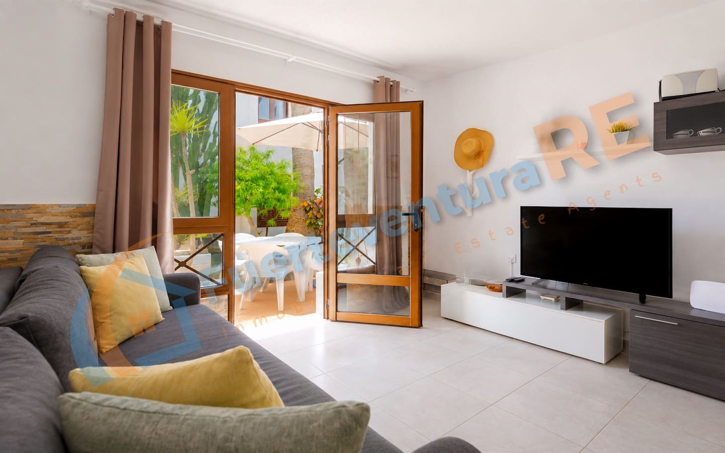 1 soveværelse Lejlighed til salg i Corralejo med swimmingpool - € 195.000 (Ref: 9965927)
