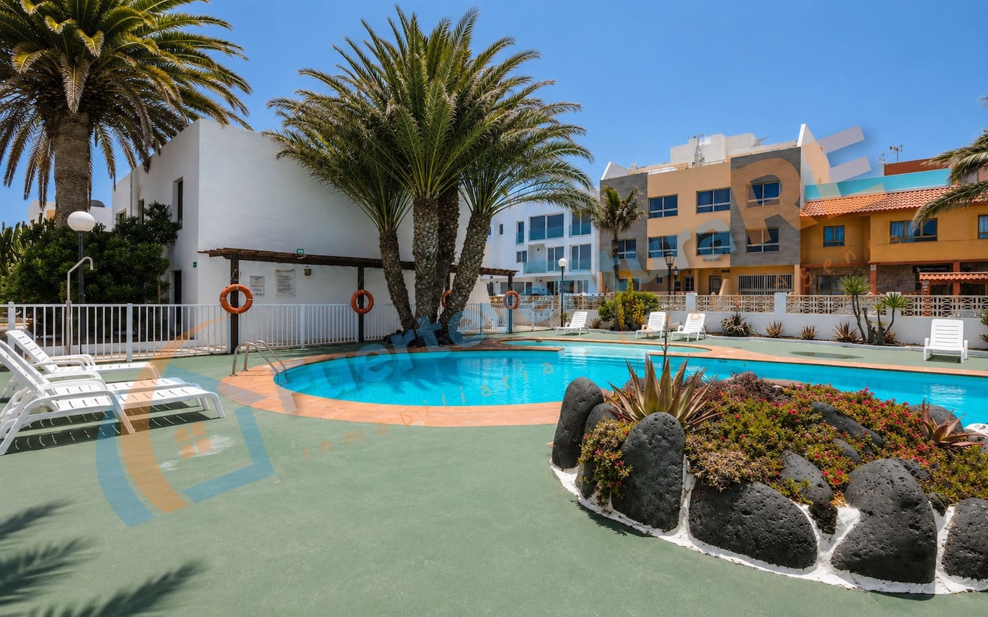 1 soveværelse Lejlighed til salg i Corralejo med swimmingpool - € 195.000 (Ref: 9965927)