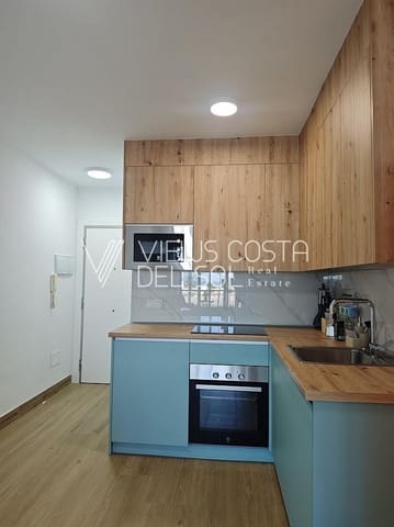 2 soveværelse Lejlighed til leje i Caleta de Vélez, Vélez-Málaga - € 1.000 (Ref: 10000978)
