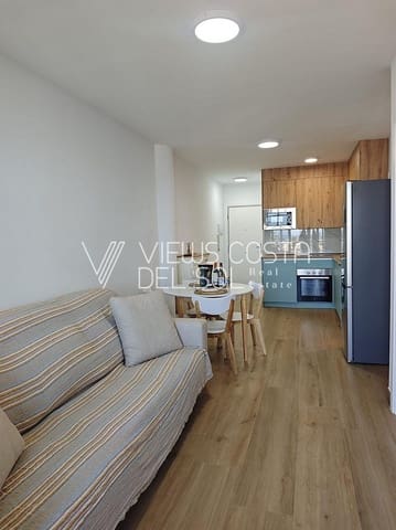 2 soveværelse Lejlighed til leje i Caleta de Vélez, Vélez-Málaga - € 1.000 (Ref: 10000978)
