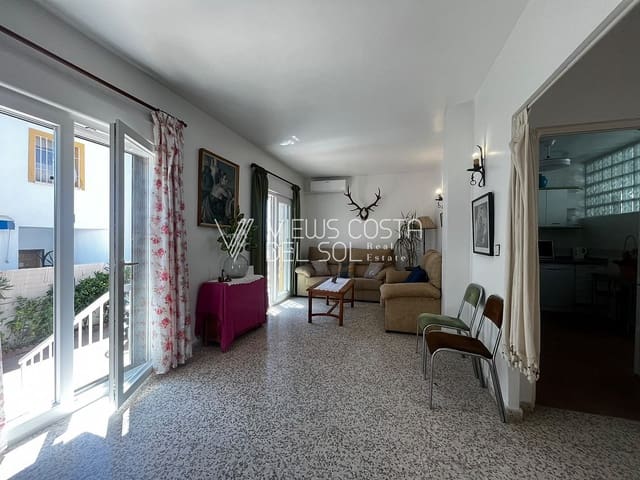 3 bedroom Villa for sale in Algarrobo Costa, Algarrobo - € 305,000 (Ref: 10004555)