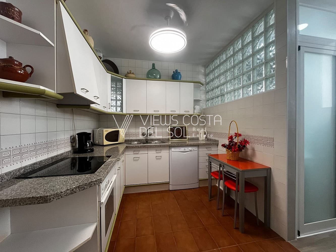 3 bedroom Villa for sale in Algarrobo Costa - € 305,000 (Ref: 10004555)