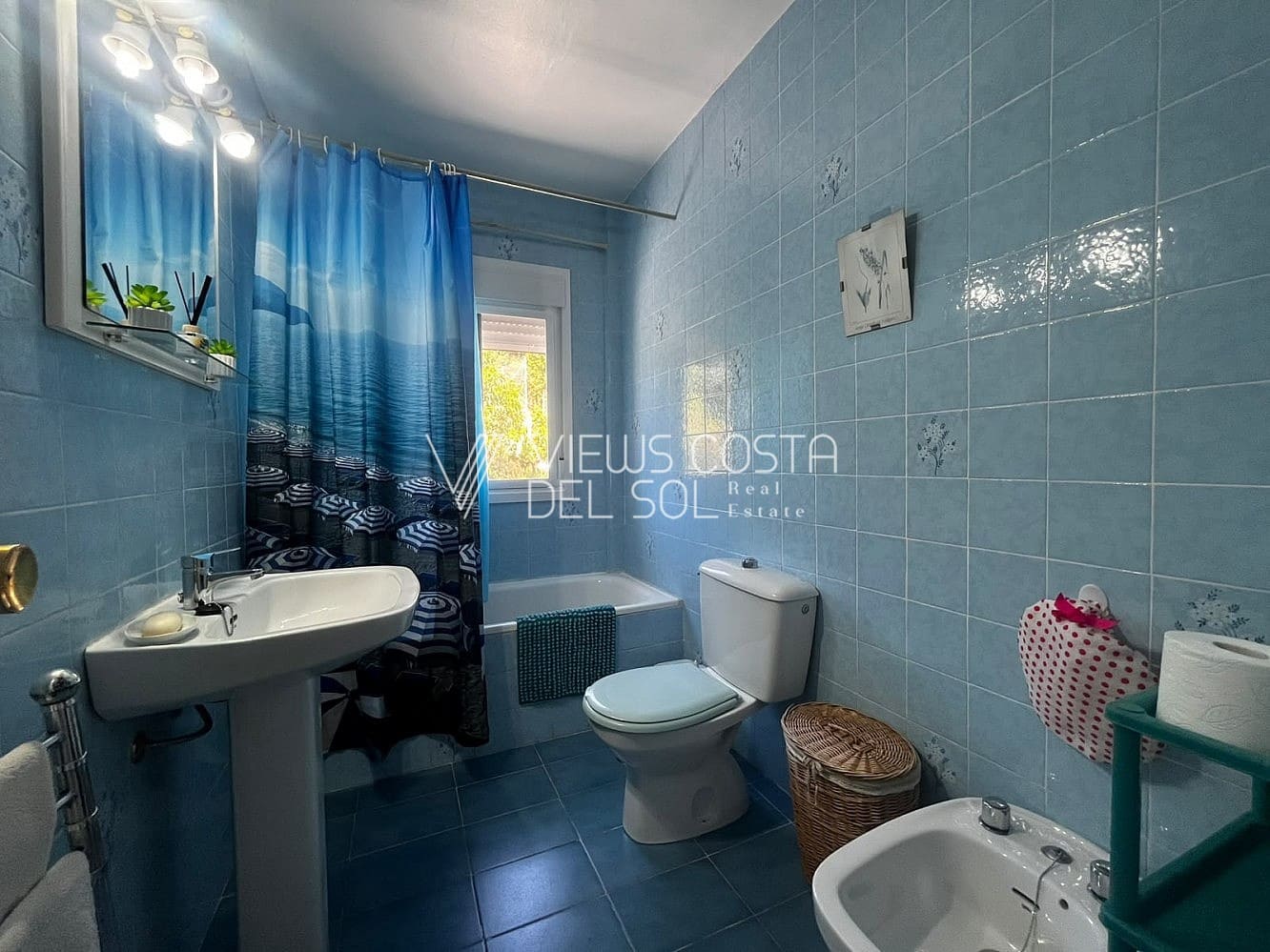 3 bedroom Villa for sale in Algarrobo Costa - € 305,000 (Ref: 10004555)