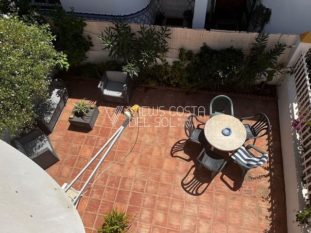 3 bedroom Villa for sale in Algarrobo Costa, Algarrobo - € 305,000 (Ref: 10004555)