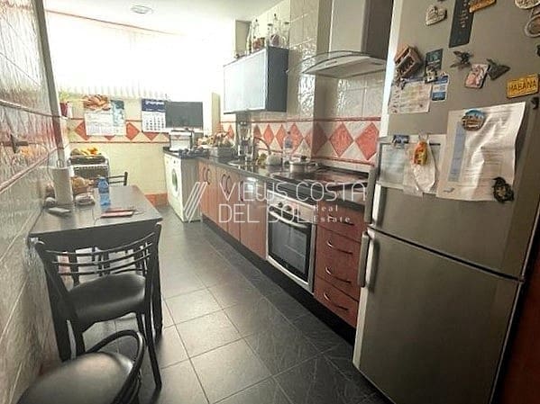 Maison de Ville de 3 chambres à louer à Algarrobo Costa avec piscine garage - 1 400 € (Ref: 10004668)