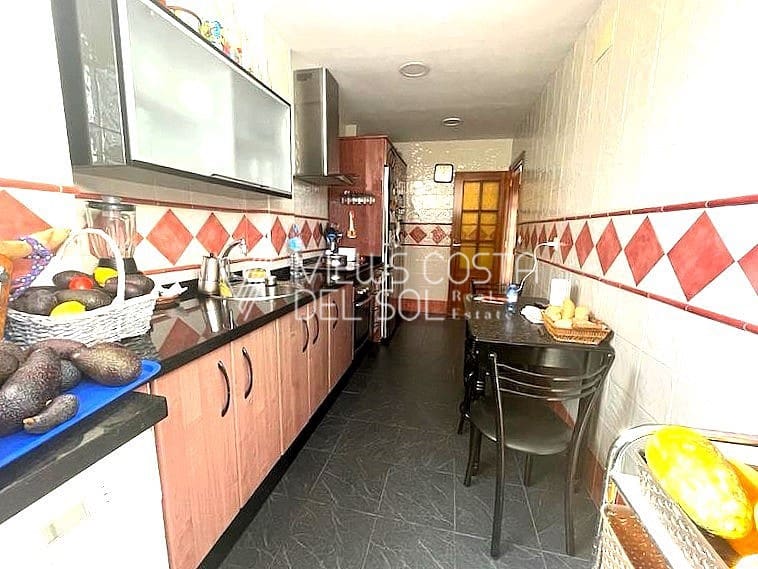 Maison de Ville de 3 chambres à louer à Algarrobo Costa avec piscine garage - 1 400 € (Ref: 10004668)