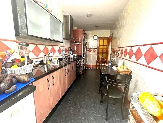 Maison de Ville de 3 chambres à louer à Algarrobo Costa, Algarrobo - 1 400 € (Ref: 10004668)