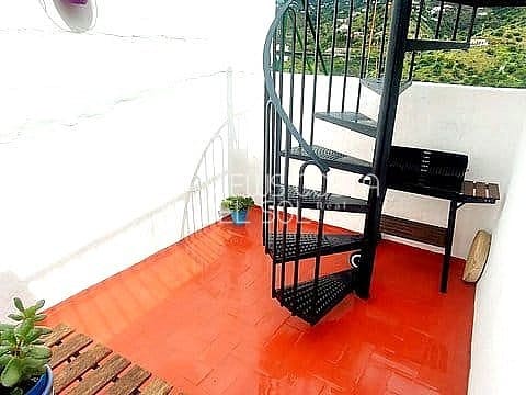 2 bedroom Villa for sale in Torrox Pueblo, Torrox - € 148,900 (Ref: 10021223)