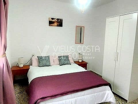 2 bedroom Villa for sale in Torrox Pueblo, Torrox - € 148,900 (Ref: 10021223)