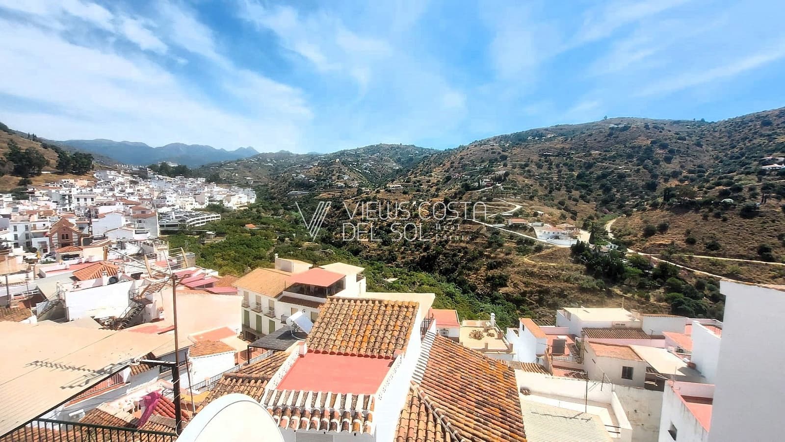 2 bedroom Villa for sale in Torrox - € 148,900 (Ref: 10021223)