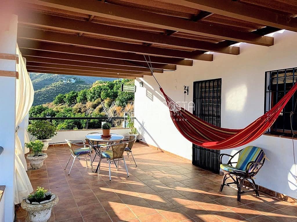 Finca/Casa Rural de 3 habitaciones en Torrox en venta con piscina garaje - 375.000 € (Ref: 6222456)