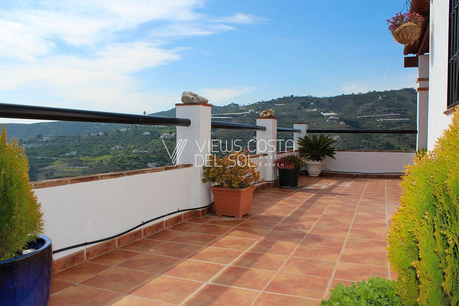 Finca/Casa Rural de 3 habitaciones en Torrox en venta con piscina garaje - 375.000 € (Ref: 6222456)