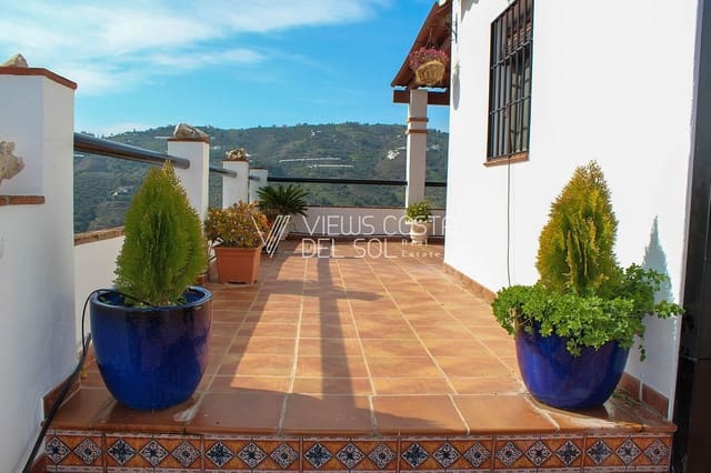 Finca/Casa Rural de 3 habitaciones en Torrox Pueblo, Torrox en venta con piscina garaje - 375.000 € (Ref: 6222456)