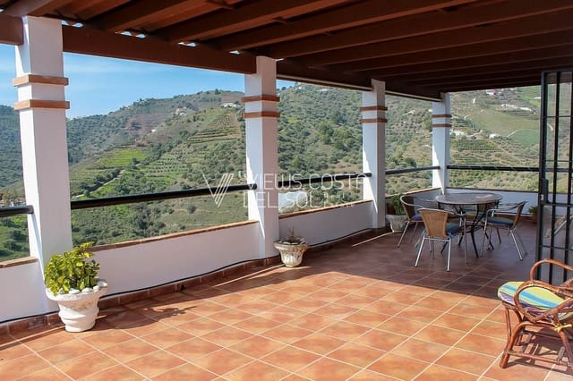 Finca/Casa Rural de 3 habitaciones en Torrox Pueblo, Torrox en venta con piscina garaje - 375.000 € (Ref: 6222456)