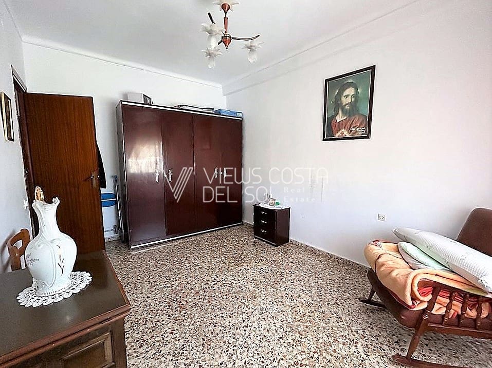 3 bedroom Apartment for sale in Algarrobo - € 155,000 (Ref: 7493787)