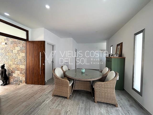 3 Zimmer Haus zu vermieten in Algarrobo mit Pool Garage - 2.300 € (Ref: 7717281)